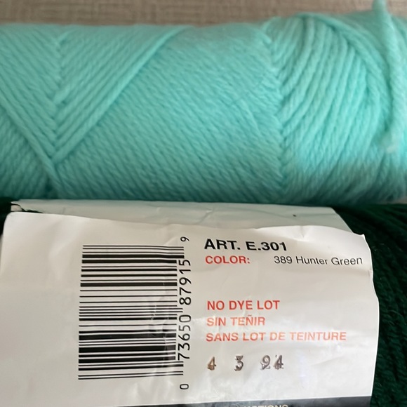 🧶 RED HEART: bundle of 3 skeins - Picture 5 of 7